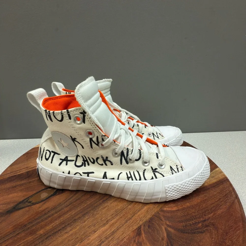Converse White and Orange Kids Sneakers 6‎ youth/ Womens 8